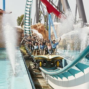 Portaventura Hotel Gold River - Includes Unlimited Access To Portaventura Park & 1 Access To Ferrari Land